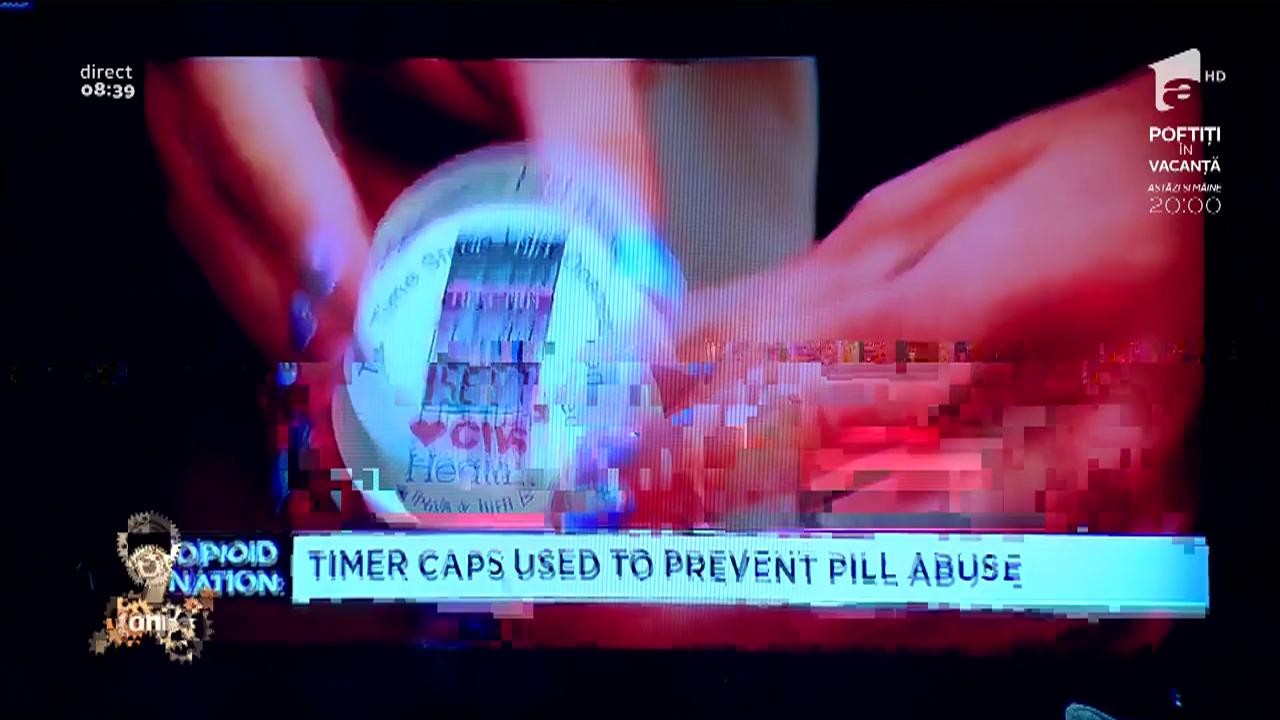 Smiley News! Un pescar prinde pește cu lăm&acirc;ie