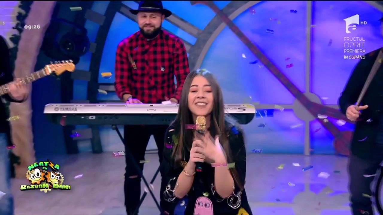 Nicole Cherry feat. Joey Montana - "Soy como soy"