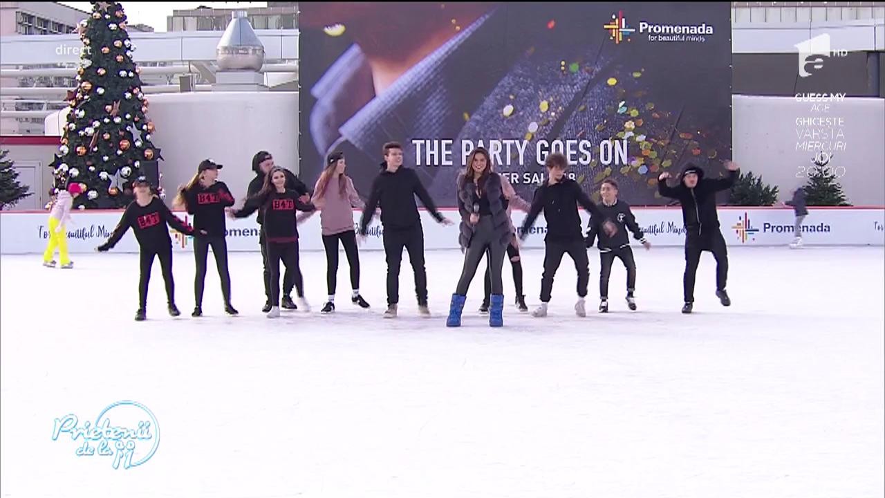 Ruxandra Bar, una dintre cele mai iubite artiste: "Mi-am &icirc;nceput foarte bine anul, am făcut foarte multe călătorii". A c&acirc;ntat "Casablanca" pe  patinoar