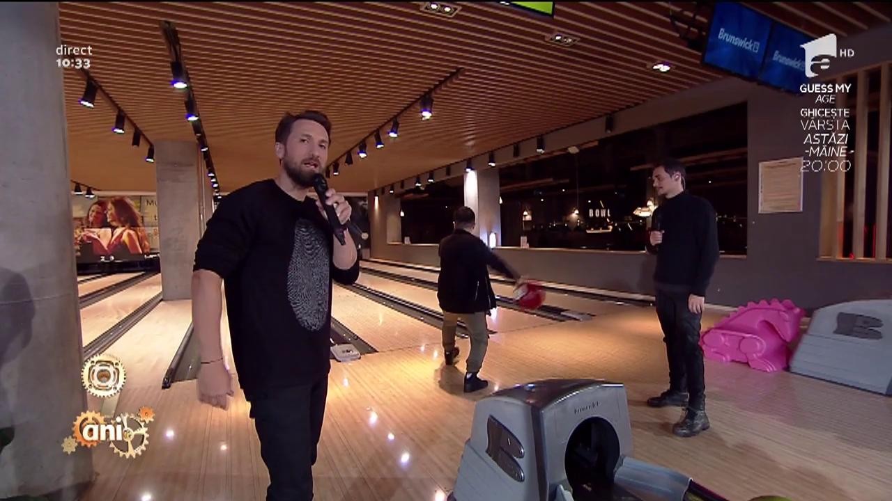 &Icirc;ntrecere cu miză pe pista de bowling. Richy B. vs. Răzvan Simion. Cine pierde gătește pentru celălalt!