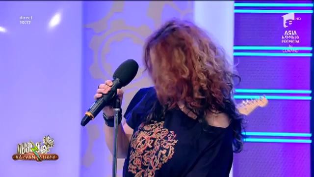 Dusty Ride c&acirc;ntă melodia "Flowin' Blues"