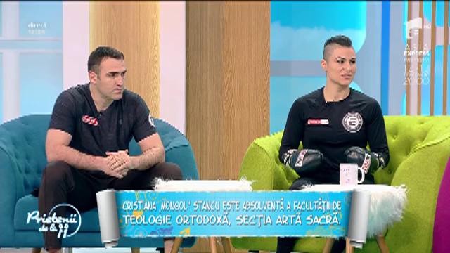 Cristiana Mongol Stancu, demonstrație de MMA &icirc;n platoul de la "Prietenii de la 11"
