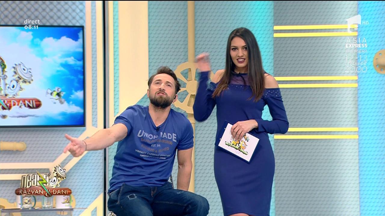 Gelozie mare! Flavia, către Dani: &rdquo;Știi poezia Gelozie a lui Top&acirc;rceanu? -Dacă nu ne-am fi-nt&acirc;lnit -Tu pe altul oarecare -Tot așa l-ai fi iubit&rdquo;