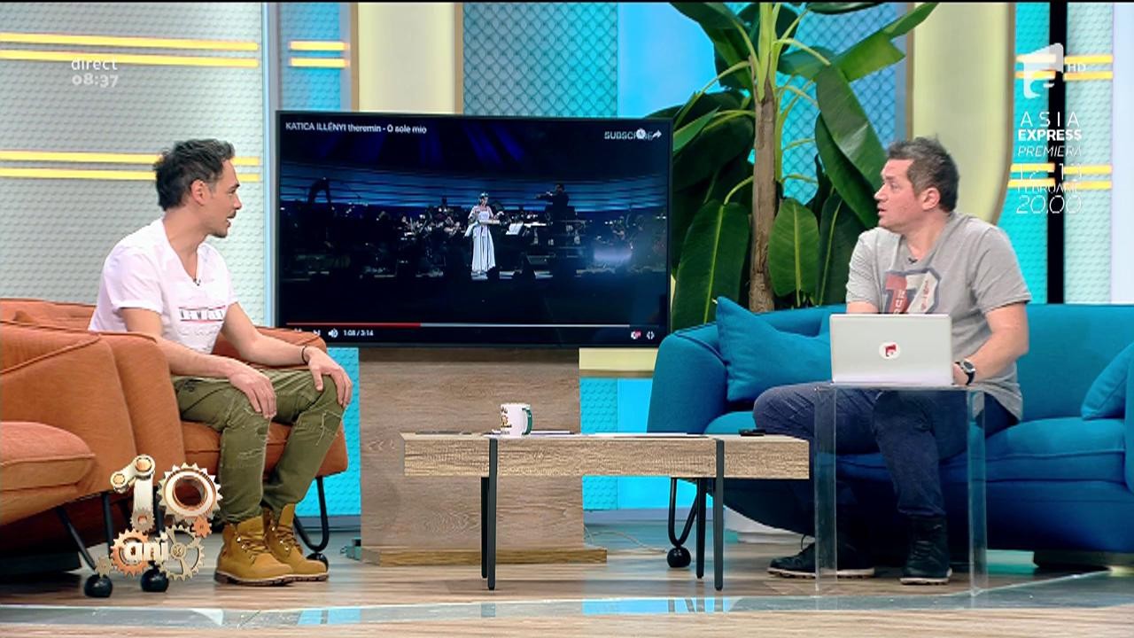 Smiley News! Ei sunt muzicienții care c&acirc;ntă senzațional la nimc! Nu este o glumă