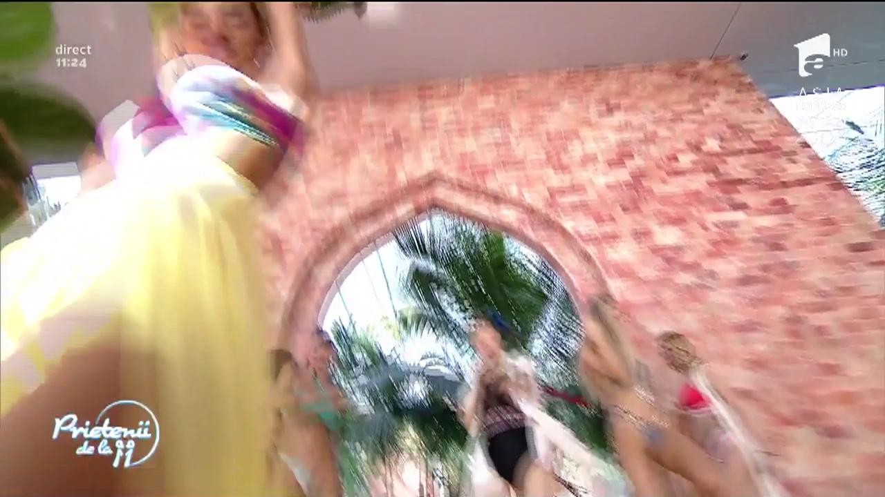 Alyanna Lu - "I Love my hatters"