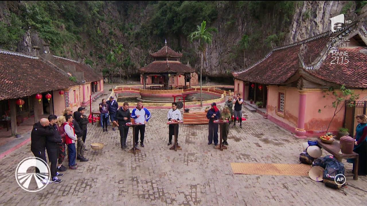 Lora și Ionuț Ghenu c&acirc;știgă amuleta de o mie de euro