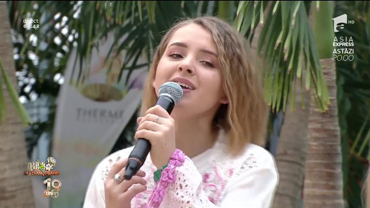 Ilinca Băcilă c&acirc;ntă, la Neatza, melodia "Nu acum"