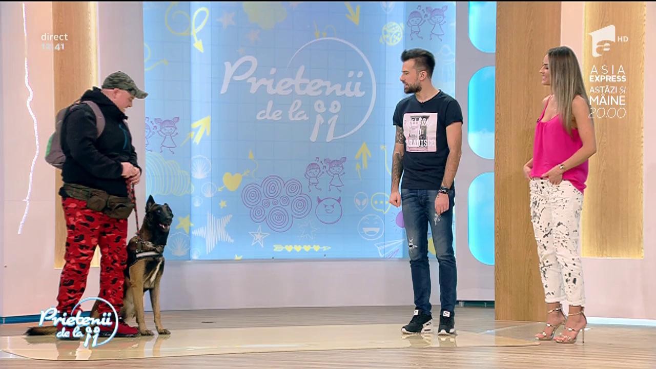 Un c&acirc;ine lup, cel mai simpatic invitat? Demonstrație de dresaj &icirc;n platoul de la "Prietenii de la 11"