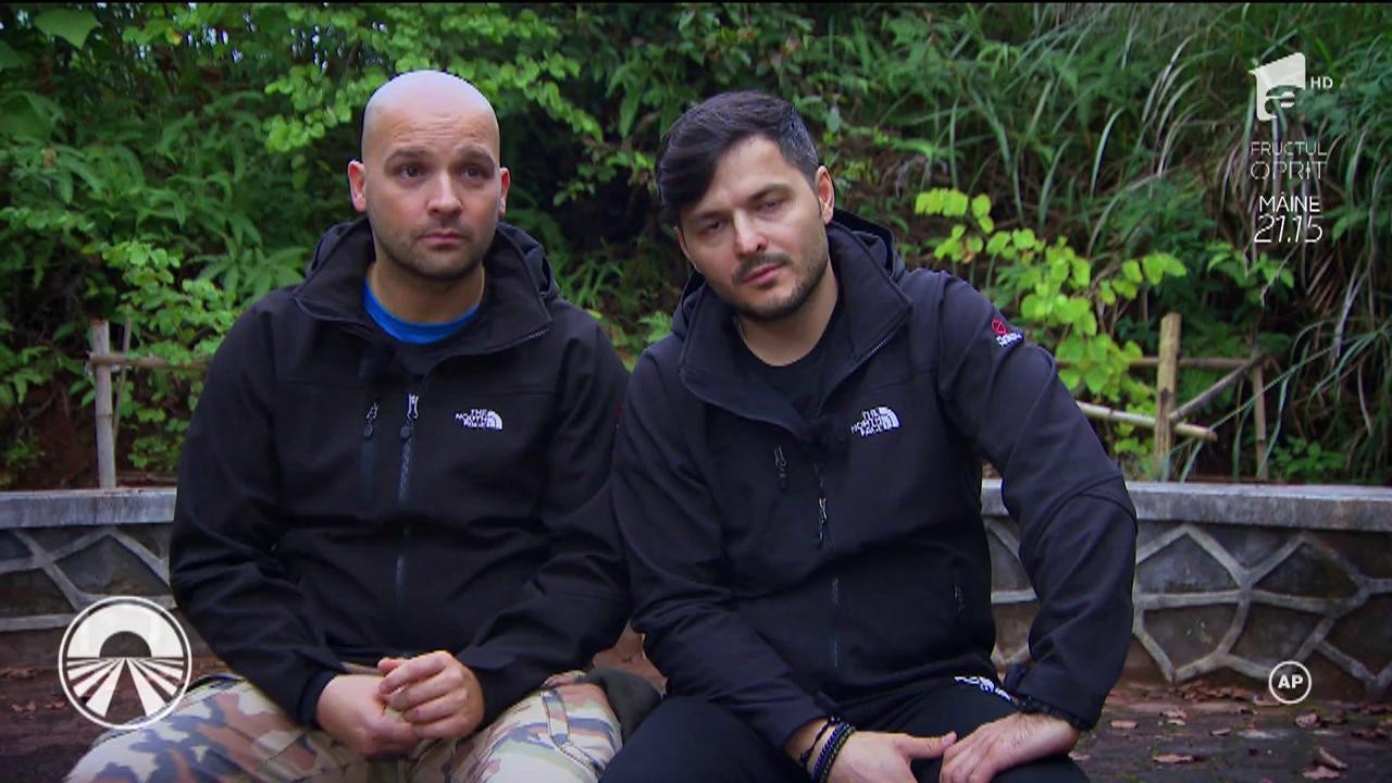 Competiţia cere sacrificii! Liviu V&acirc;rciu şi-a dat lanţul de argint unui taximetrist!