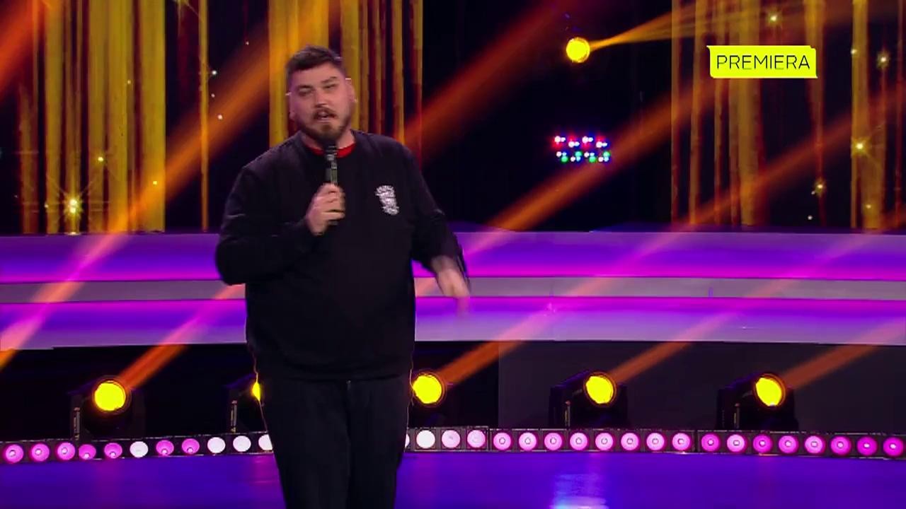 Micutzu și taximetristul care dă detalii din viața personală