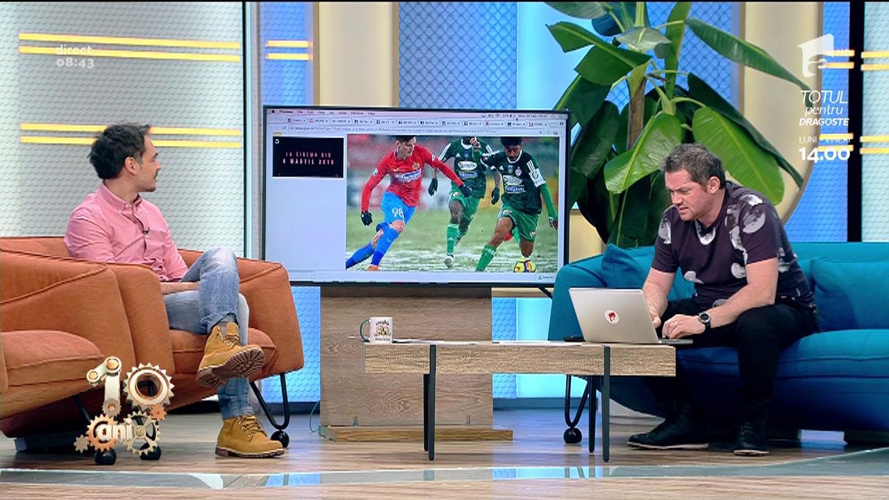 Faza anului &icirc;n fotbal! Portarul s-a dus să bea apă şi a uitat de meci