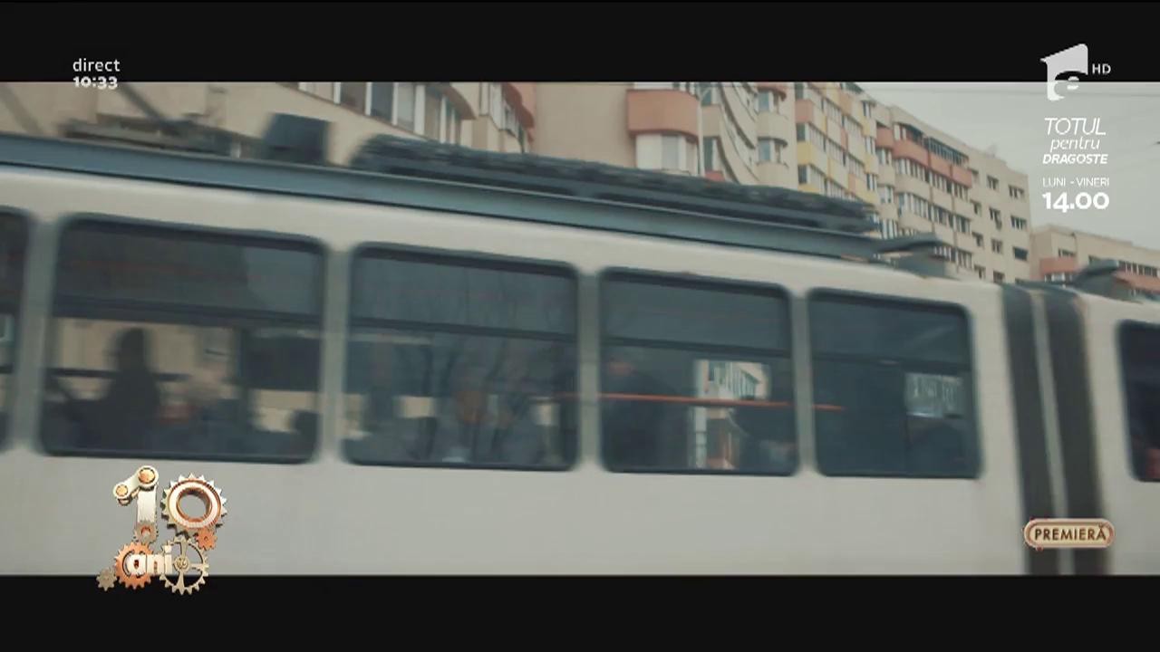 Premieră! Lidia Buble c&acirc;ntă melodia "Sărut-m&acirc;na, mamă!"