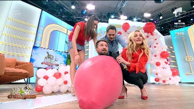 Atenție, fetelor! Mărțișorul Dani Oțil, surpriză de 1 Martie