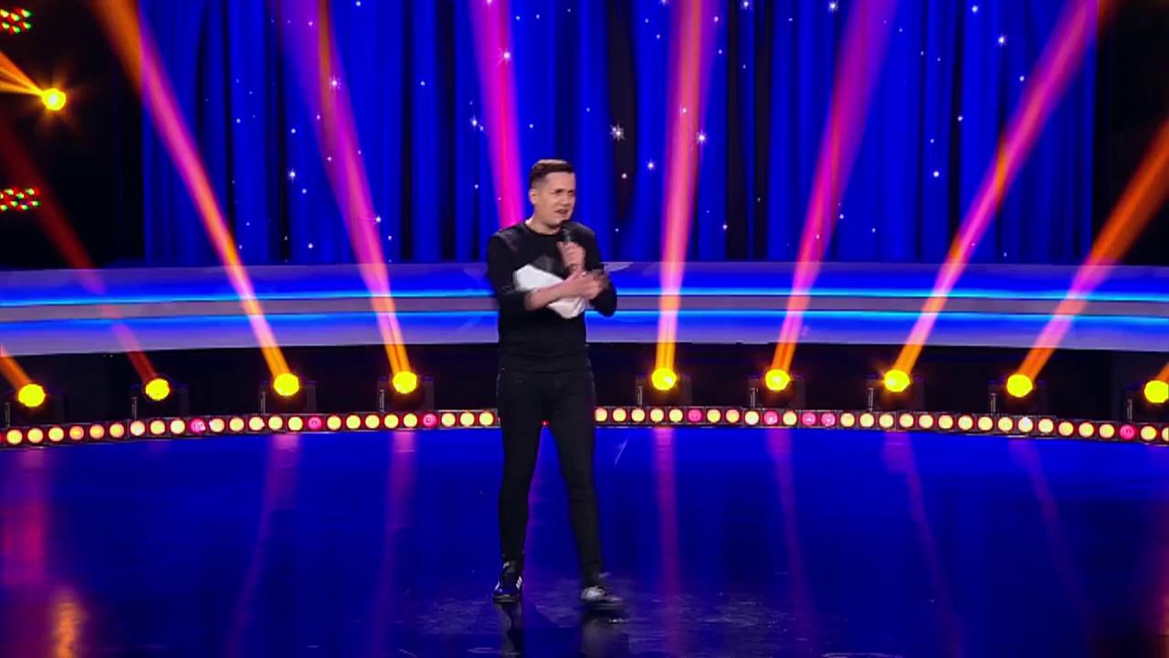 George Tănase distruge toate tehnicile de supraviețuire ale lui Bear Grylls: &rdquo;Eu am trăit la țară. Poate rezist două zile &icirc;n pădure, dar să te văd pe tine cum reziști trei luni de iarnă cu wc-ul &icirc;n fundul curții&rdquo;