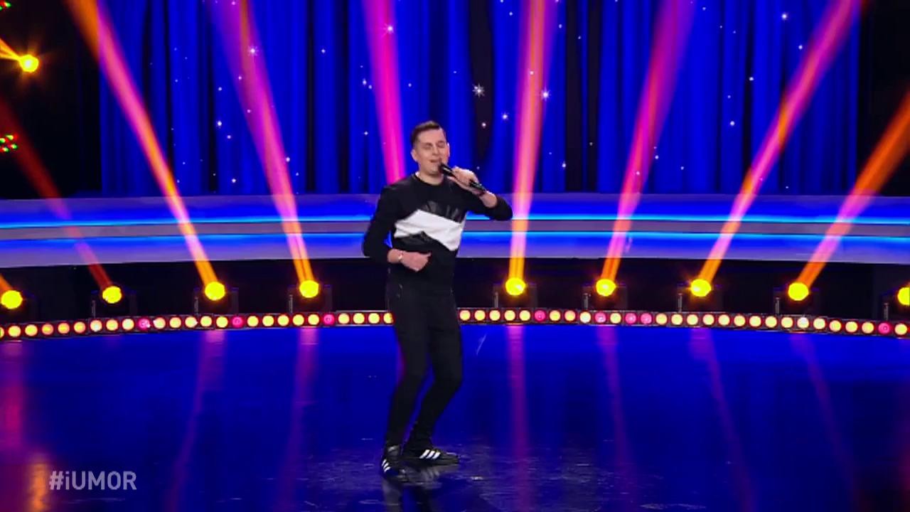 George Tănase, despre cum se agață &icirc;n club: &rdquo; Am un prieten care &icirc;mi zice mereu - dacă mergi &icirc;n club lovești, dai acolo, atingi sigur&rdquo;