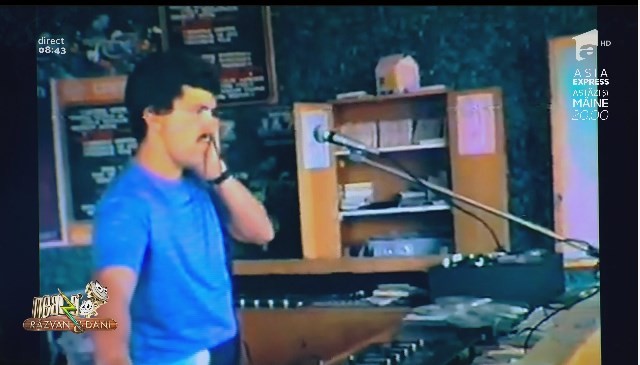 Smiley News Cum arătau cei mai tari DJ &icirc;n anii '80