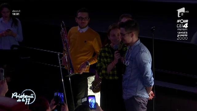 Andrei Leonte, primul câștigător "X Factor", a lansat o piesă nou-nouță! "Dragoste în haine de casă" i se potrivește oricui iubește cu adevărat