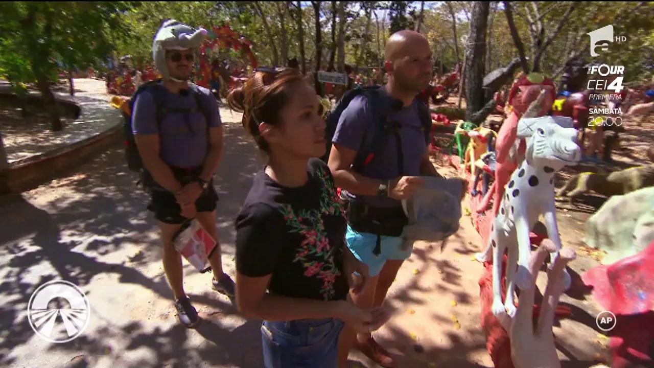 "Elefănţeii" LIviu şi Andrei, tur &icirc;n "Templul ororilor": E nasoală treaba cu "cocoşul".. ţi-l dă pe jumate!