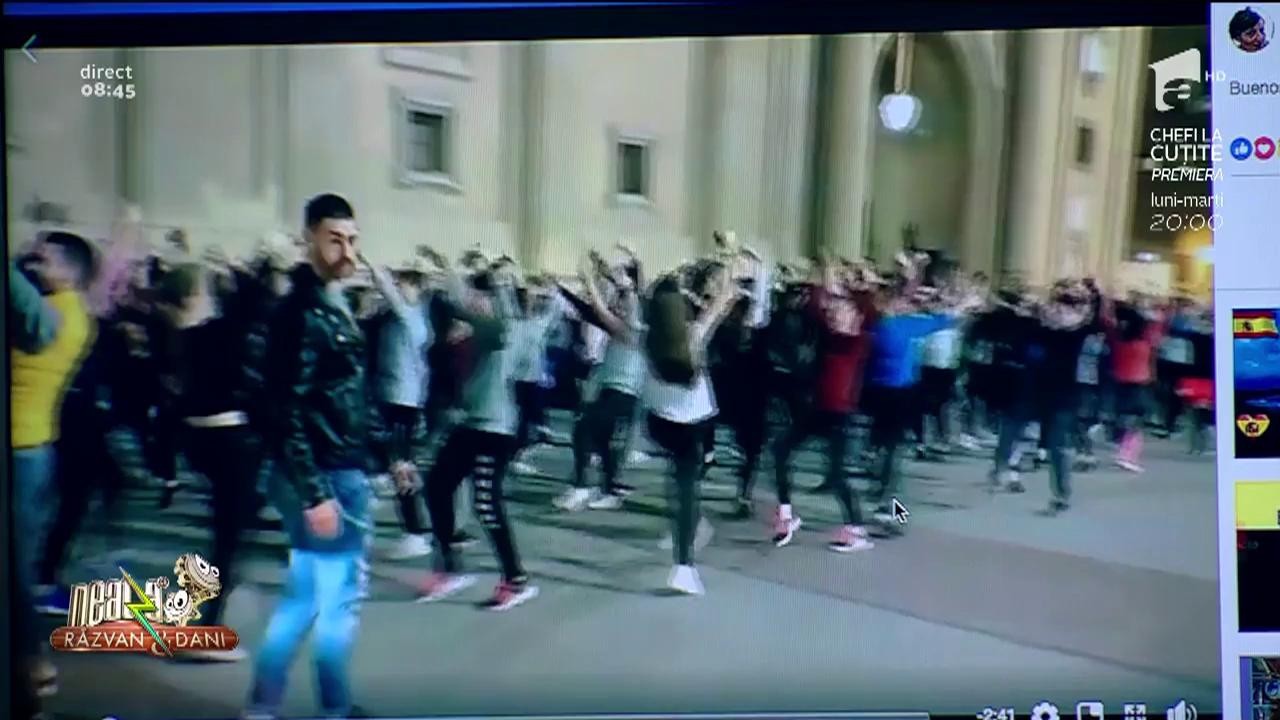 Smiley News. Distracție și dans. Sute de tineri au ieșit pe stradă