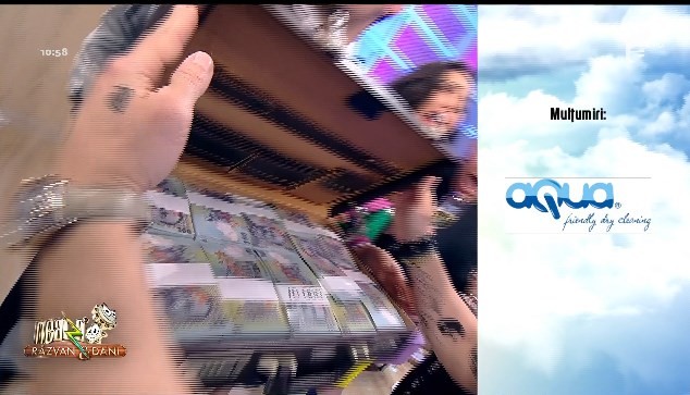 A venit cu o valiză plină ochi cu banctone de 100 de lei, la Neatza. Tranzacția a fost &icirc;n valoare de 100.000 de euro!