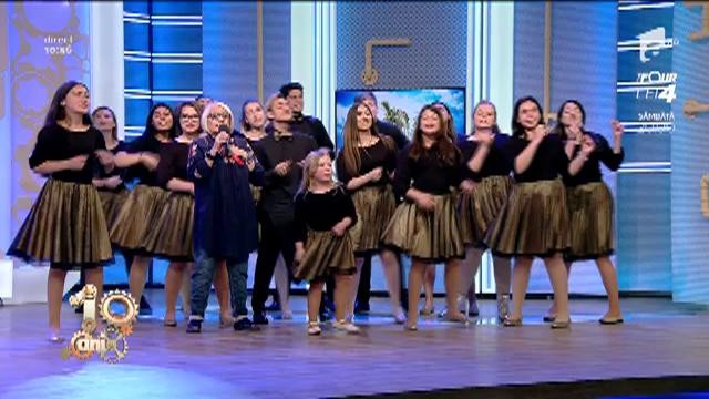 Mirabela Dauer & Corul Nostalgia c&acirc;ntă, la Neatza, melodia "E bine, e foarte bine!"