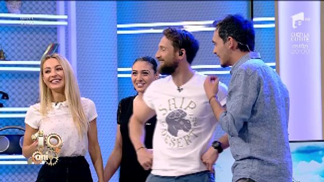 Răzvan si Dani, v&acirc;nătorii de mituri! Cum să mergi pe ouă, fără să le spargi