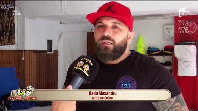 Primii paşi &icirc;n lumea boxului. Sportul care nu scoate copiii din sala de antrenament