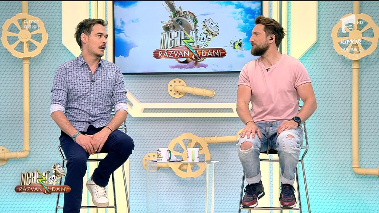 Dani Oțil seamănă cu Zack din &rdquo;Salvați de clopoțel&rdquo;