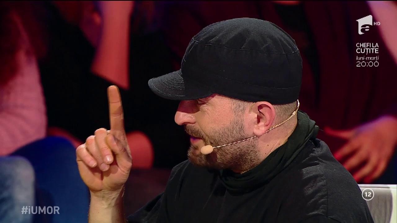 Dilema lui Cheloo: "Delia, de ce investești &icirc;n machiaje și &icirc;n păr, dacă apoi &icirc;și pui gluga?"