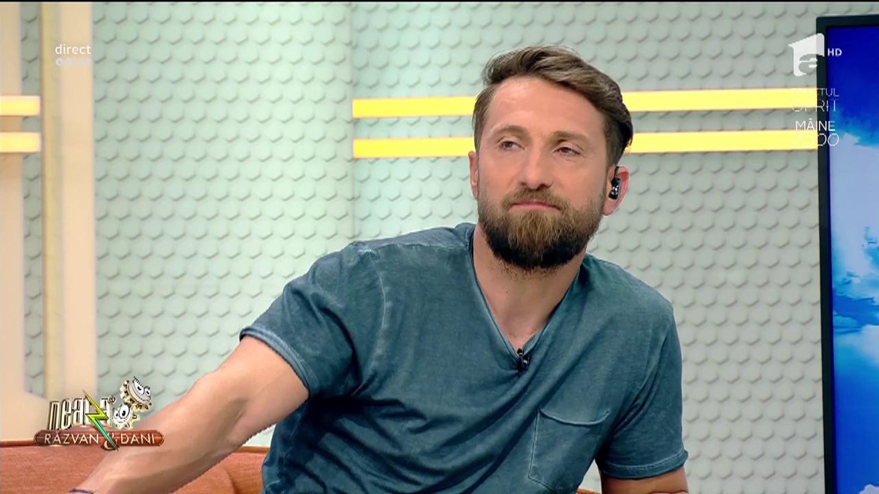 Dani Oțil, de la motocicletă la trotinetă: &rdquo;Pe măsură ce &icirc;mbătr&acirc;nești ai nevoie de mai puține&rdquo;