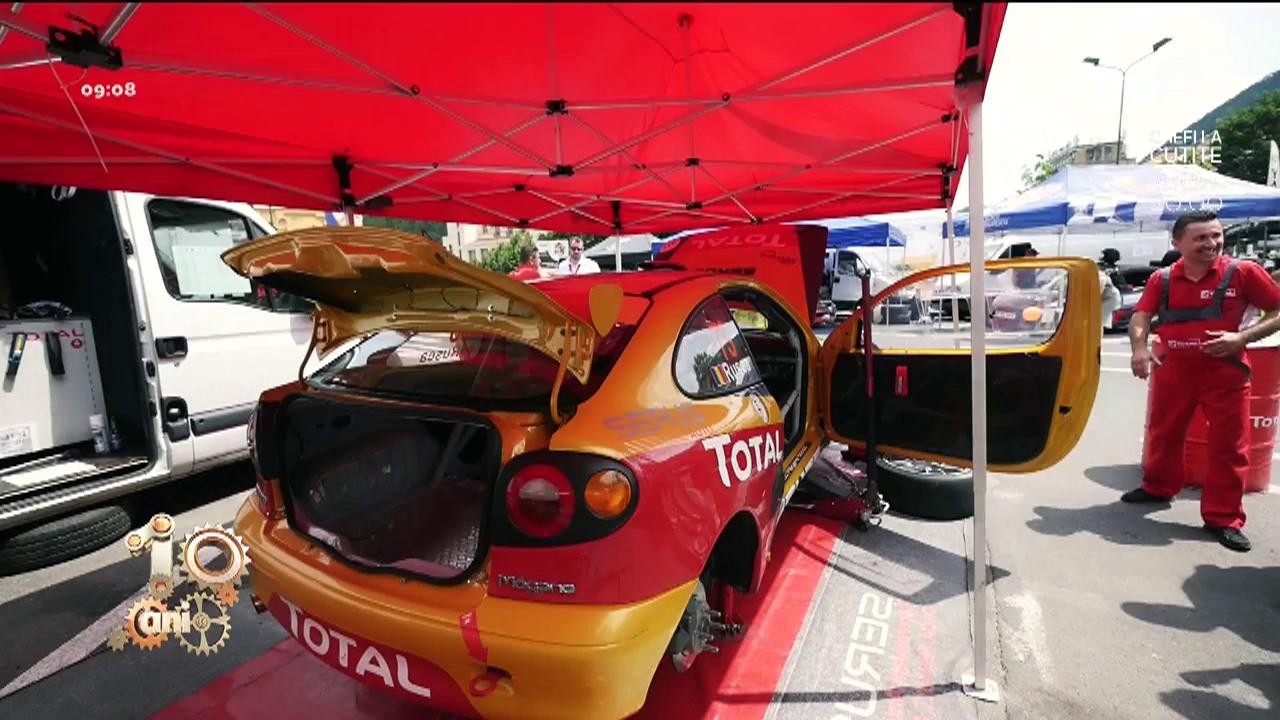 Mașini de raliuri la Brașov: &rdquo;A &icirc;nceput să mă atragă foarte mult automobilismul