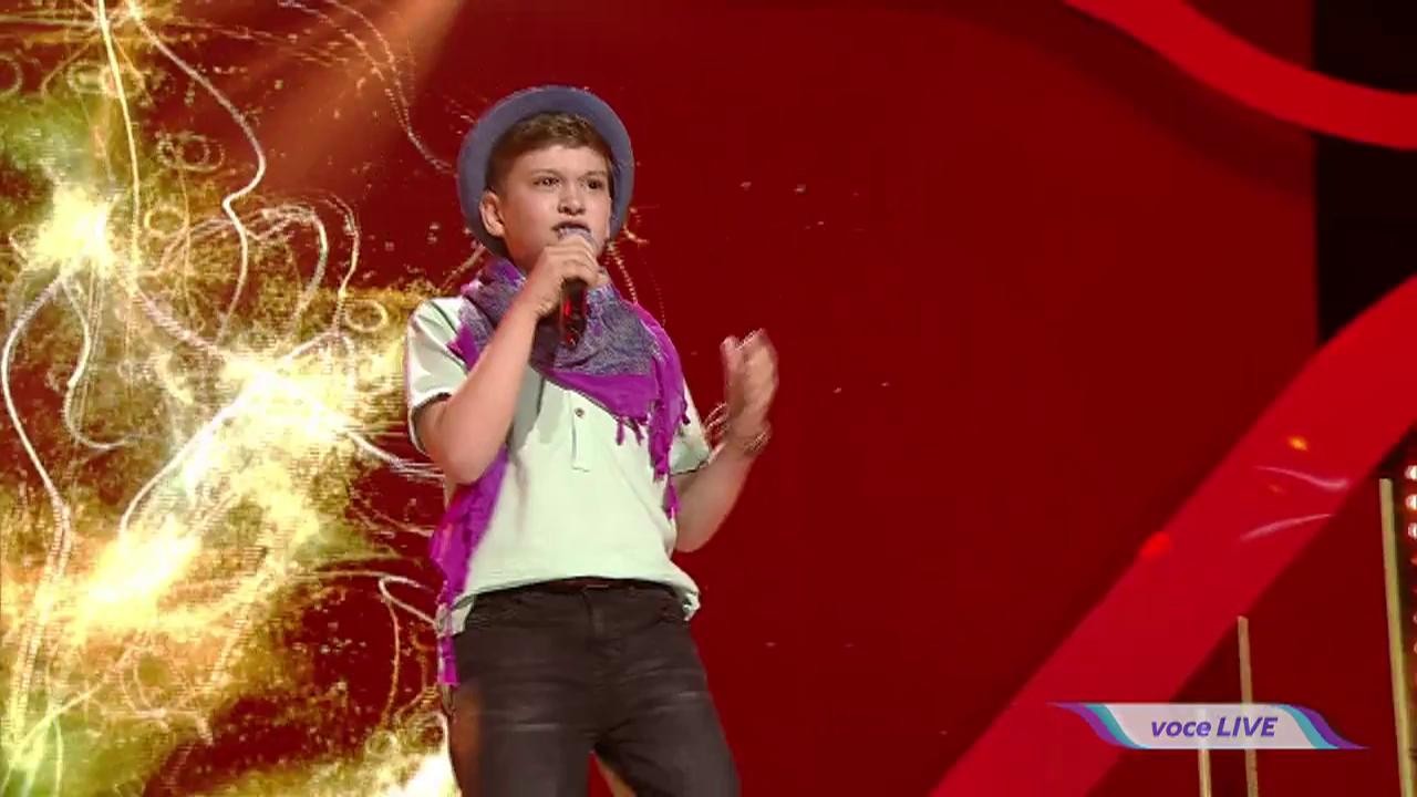 Un băiețel cântă atât de bine o piesă a lui Celine Dion? WOW! Luca a impresionat juriul cu "I surrender"