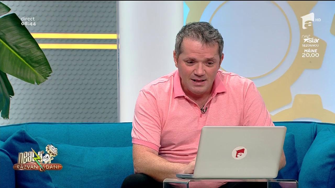 Smiley news! Bebelușul pugilist:&rdquo;Ce s-o alege de ăsta c&acirc;nd o să fie mare&rdquo;