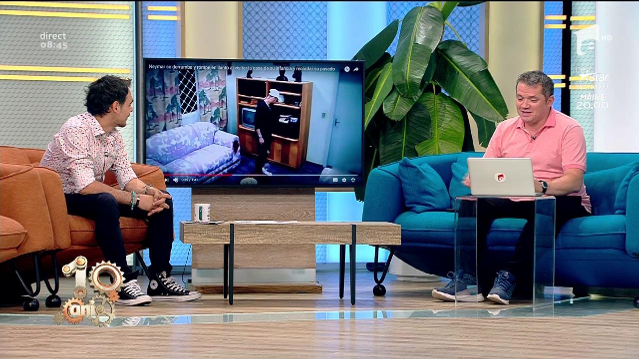 Smiley news! Neymar pl&acirc;nge c&acirc;nd &icirc;și vede vechea cameră