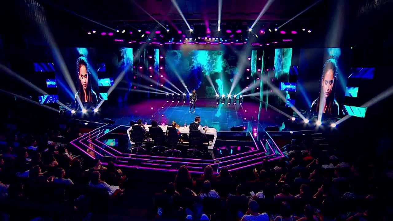 Tom Odell - Another Love. Vezi cum cântă Daniela Matei, la X Factor!