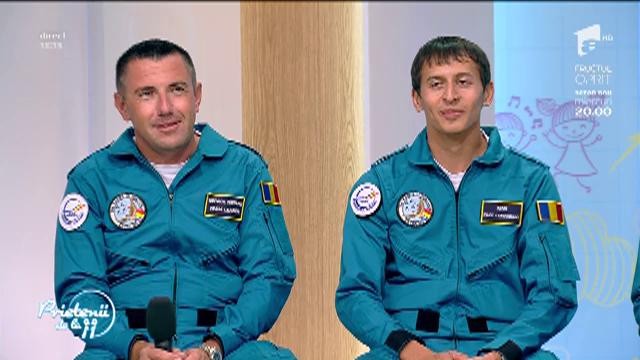 România se poate mândri cu niște piloți acrobați extrem de performanți