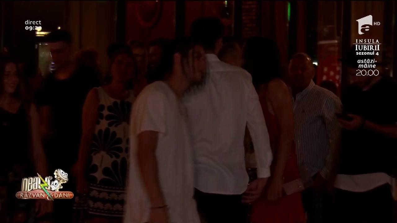 JO, petrecere nebună de ziua ei: &rdquo;Sunt genul de persoană care se distrează p&acirc;nă nu mai poate&rdquo;