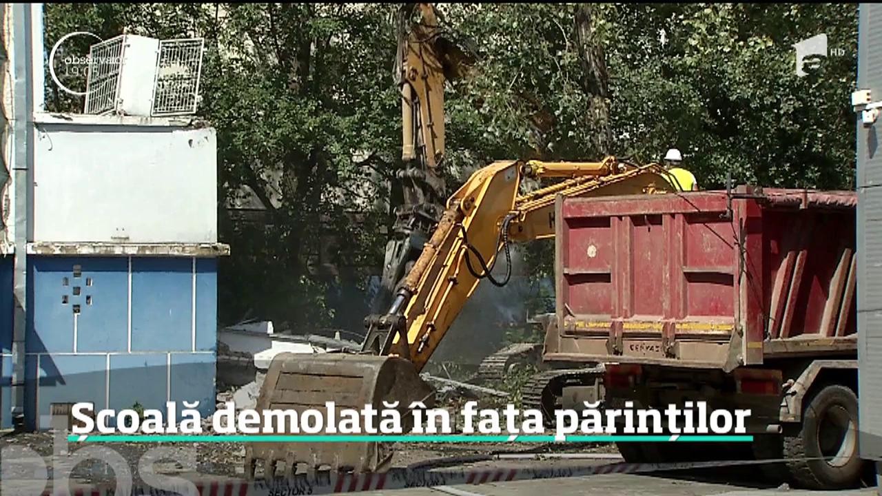 Trei milioane de elevi au &icirc;nceput şcoala. Se &icirc;nt&acirc;mplă &icirc;n fiecare an, &icirc;n fiecare toamnă, dar, ca de fiecare dată, responsabilii pică testul