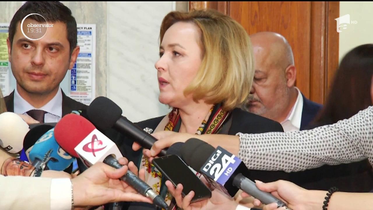 Este oficial! Referendumul pentru modificarea Constituţiei va avea loc &icirc;n zilele de 6 şi 7 octombrie