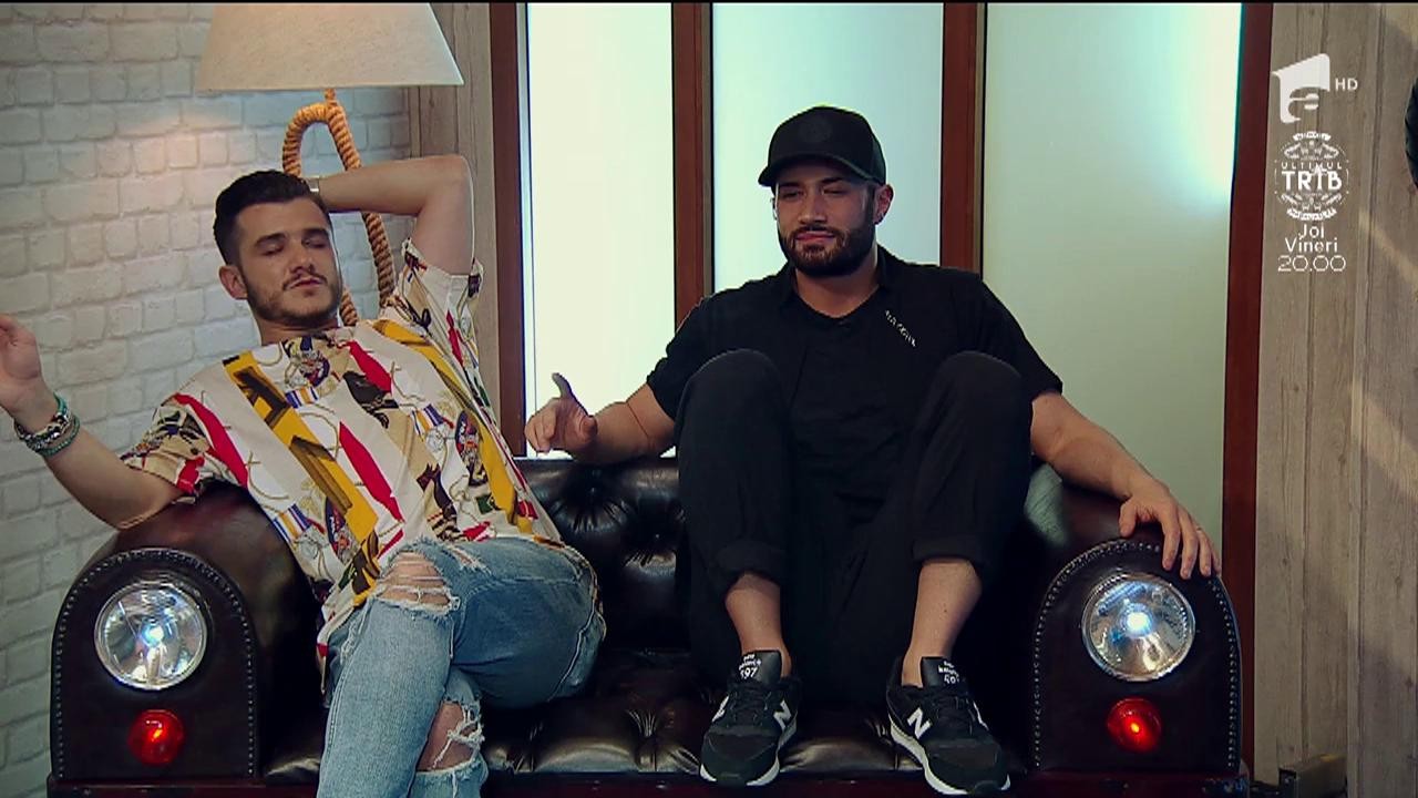 Dean Martin - Ain't That a Kick in the Head. Vezi cum c&acirc;ntă Carmen Dumitrache, la X Factor!