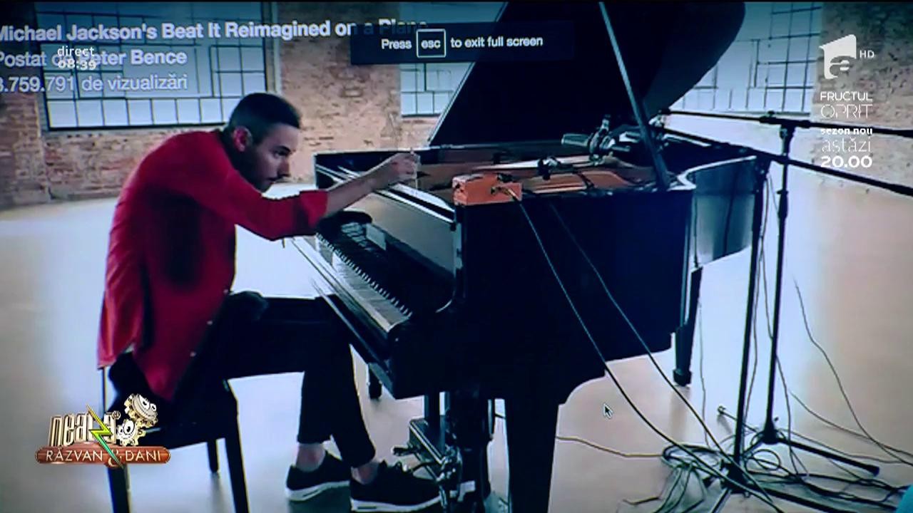 Smiley News! De excepție! O celebră melodie a lui Michael Jackson, c&acirc;ntată la pian