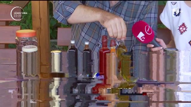 Un timişorean a gustat din cei mai iuţi ardei din lume şi face din ei afacere. Bărbatul cultivă soiuri rare, care costă şi 25 de mii de euro kilogramul