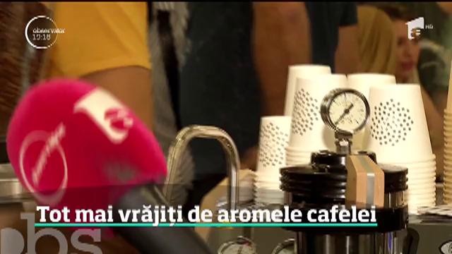 Pentru iubitorii de cafea, s-a inventat espressorul portabil, care &icirc;ncape &icirc;n orice geantă