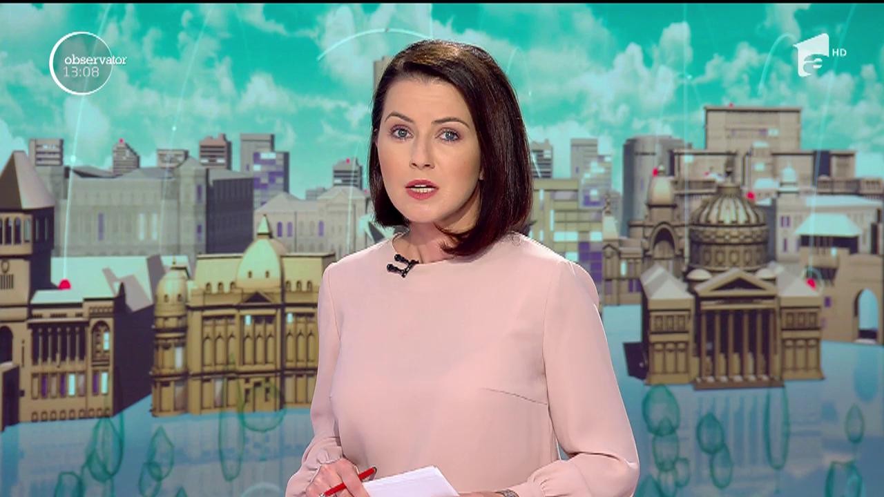 Sute de călători au aşteptat ore &icirc;ntregi &icirc;n frig, &icirc;n c&acirc;mp, după ce trenul &icirc;n care erau s-a defectat de două ori pe o singură rută