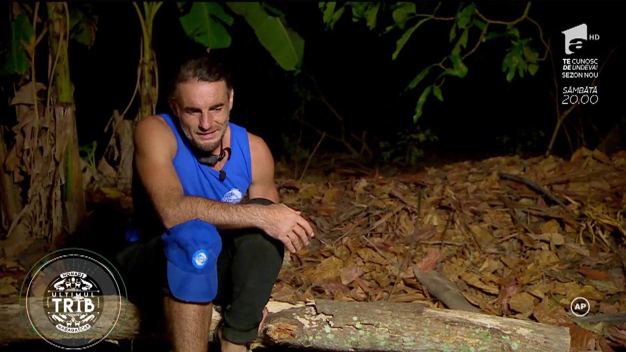 Cu buzunarele pline de bani, &rdquo;Cameleonii&rdquo; au ieșit la cumpărături. Iată pe ce au cheltuit cei mai mult