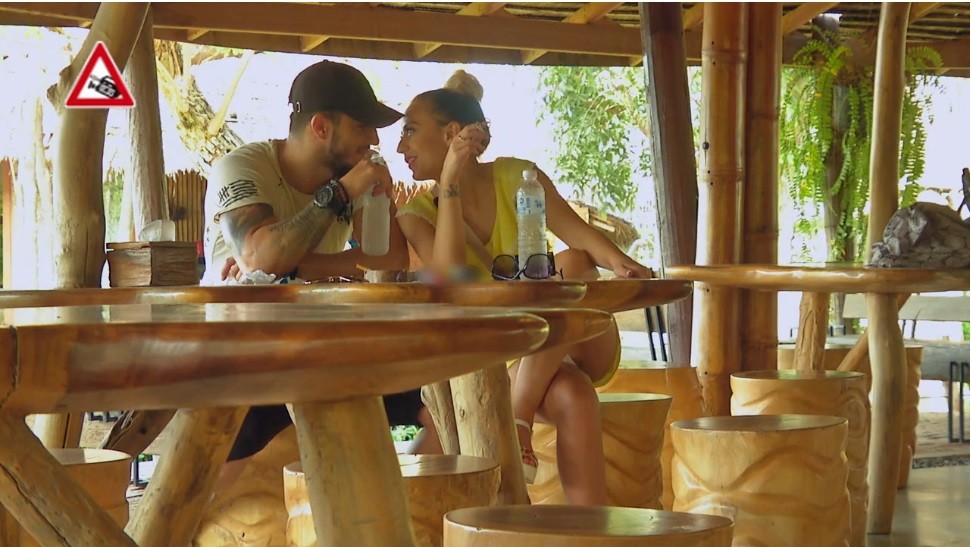 Marinela și ispita Cristi, tentative de atingeri stopate de camerele de filmare: &rdquo;Nu vreau eu să fiu prima&rdquo;