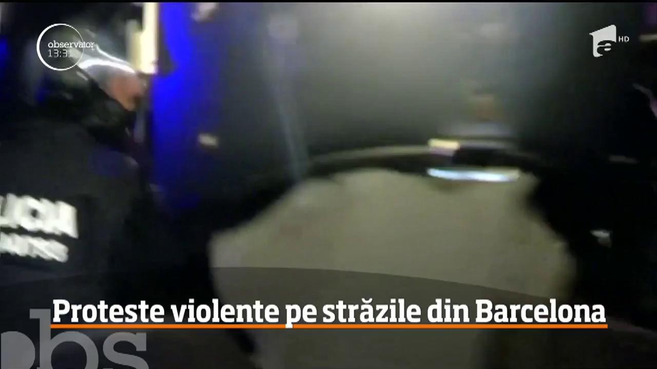 A fost o noapte plină de violenţe pe străzile Barcelonei