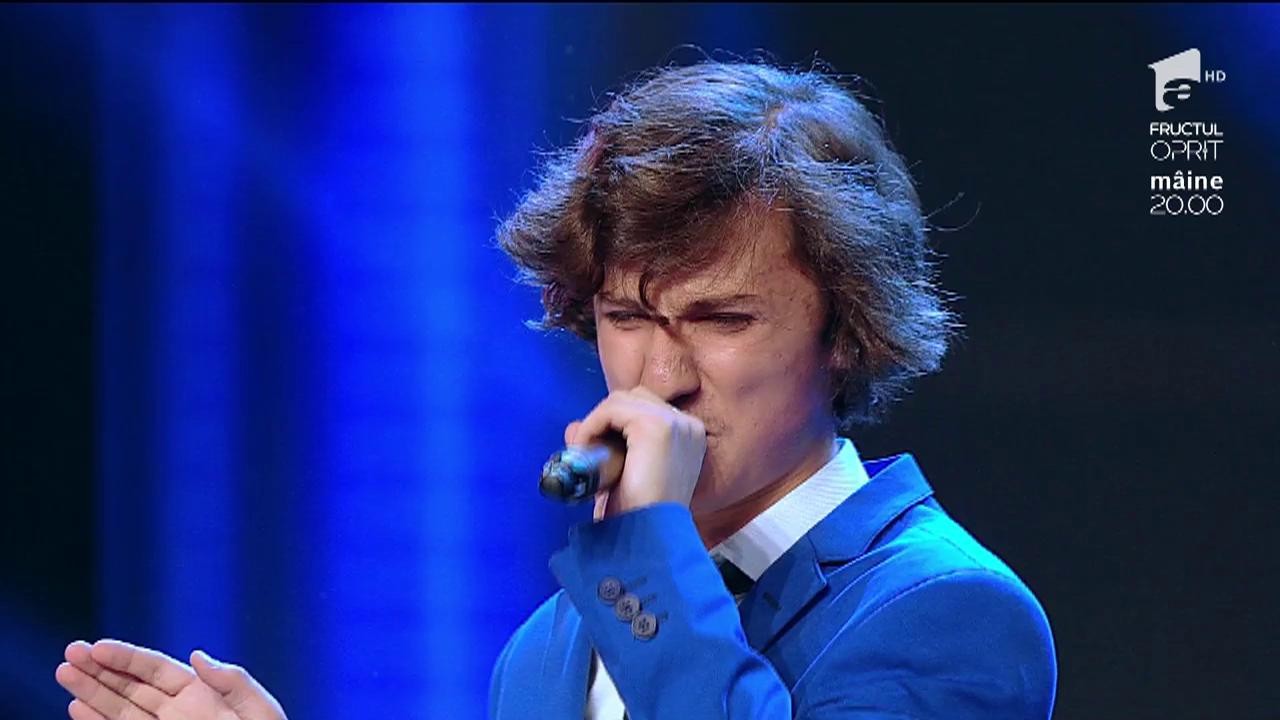 James Brown - It's a Man's World. Vezi cum cântă Niculae Moldovan, la X Factor!