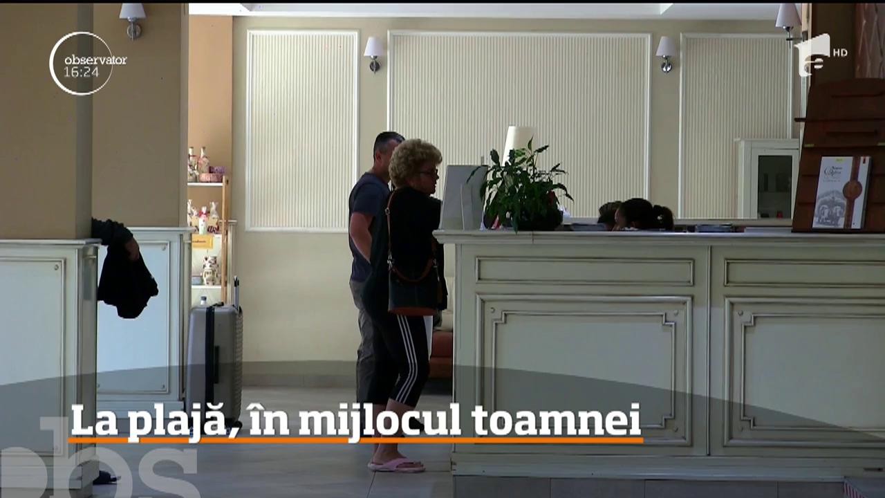 La Băile Felix turiștii au parte de plajă, &icirc;n mijlocul toamnei