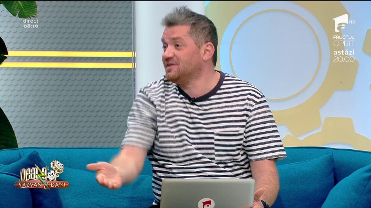 Smiley News. Dialog spumos &icirc;ntre un rom&acirc;n și iubita lui englezoaică